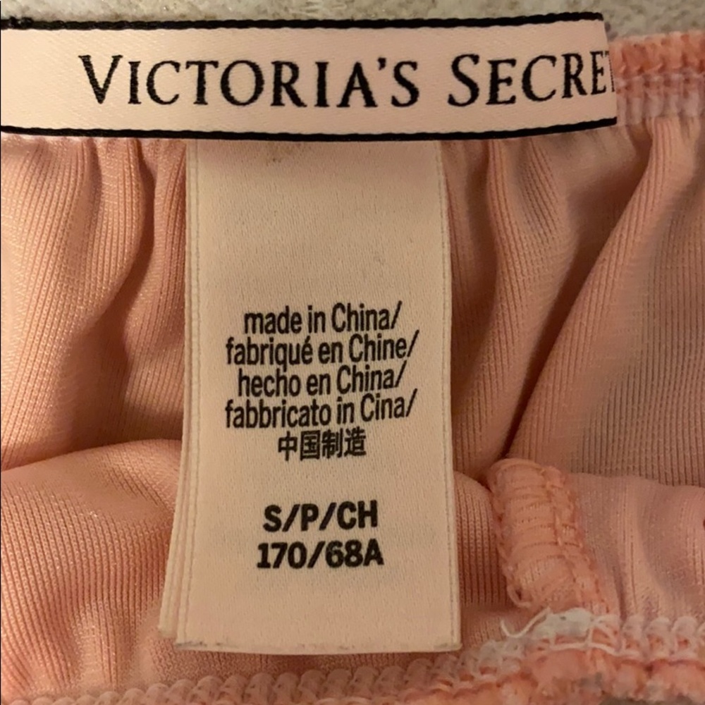 Victoria’s Secret Sleep Shorts - Picture 4 of 4
